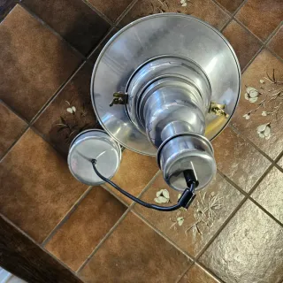 Lámpara colgante de metal plateado