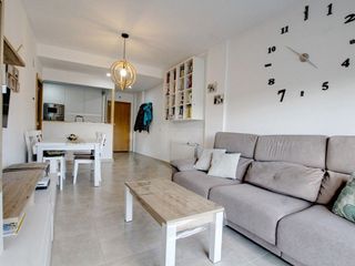 Piso en venta en Velilla de San Antonio