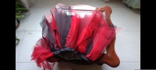 Conjunto Corsé y Falda Tutú Rojo y Negro