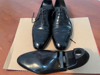 Zapatos de vestir negros, elegantes