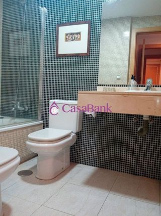 Piso en venta en Santa Rosa - Valdeolleros en Córdoba