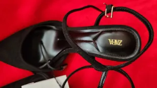 Zapatos de tacón Zara Talla 36