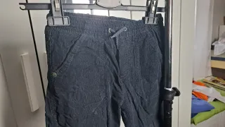 2 Pantaloni cargo bimbo 7/8 anni