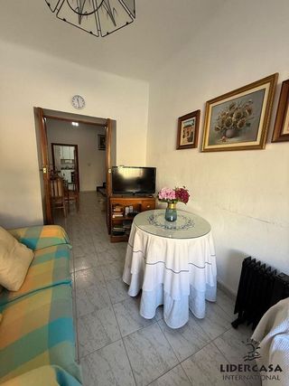 Casa adosada en venta en Calasparra