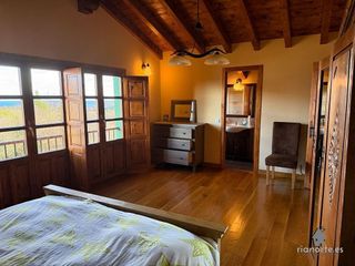 Chalet en venta en Ribadesella