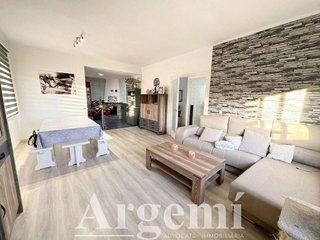 Chalet en venta en Palau-solità i Plegamans
