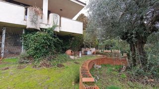 Chalet en venta en Cerro de Alarcón - Puente La Sierra - Mirador del Romero en Valdemorillo