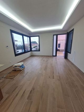 Chalet en venta en Sant Esteve Sesrovires