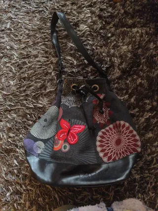 Bolso Desigual estampado mariposa