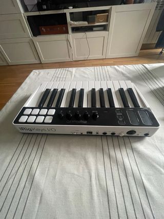 iRig Keys I/O 25 Teclas Controlador MIDI
