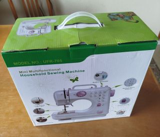 Máquina de coser UFR-705