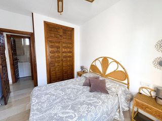 Piso en venta en Chaparil - Torrecilla en Nerja