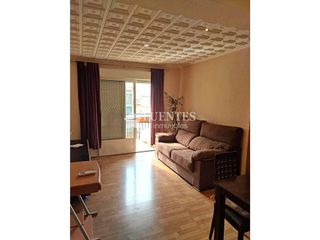 Piso en venta en Carolinas Altas en Alicante