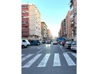 Piso en venta en Carolinas Altas en Alicante