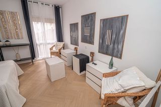 Piso en venta en Linares