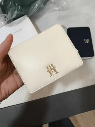 Portafoglio donna Tommy Hilfiger
