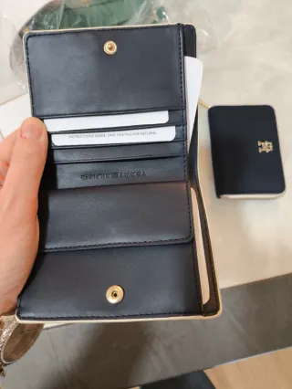 Portafoglio donna Tommy Hilfiger