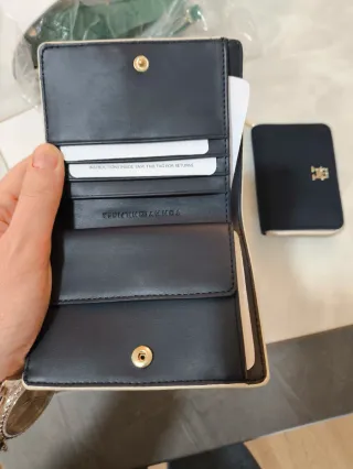 Portafoglio donna Tommy Hilfiger