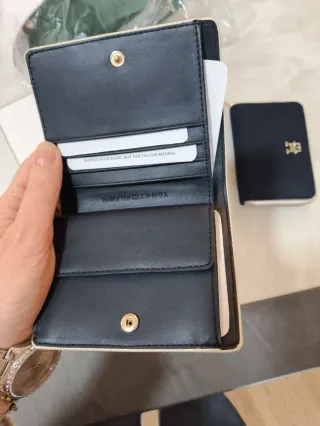 Portafoglio donna Tommy Hilfiger