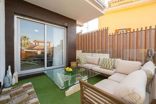 Chalet en venta en Cala de Finestrat en Finestrat