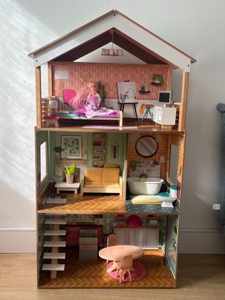 Casa de muñecas de muñecas