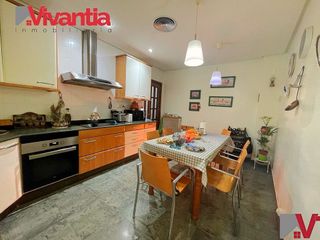 Casa adosada en venta en Puerto Lumbreras