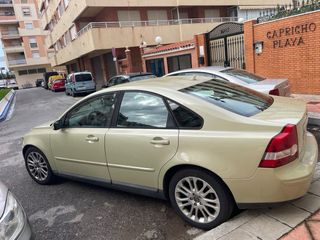Volvo S40 2004