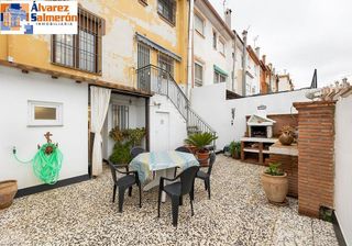 Casa adosada en venta en Otura
