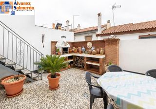 Casa adosada en venta en Otura