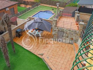 Chalet en venta en Santa Eulàlia de Ronçana