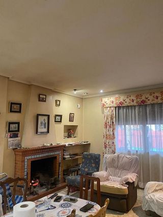 Chalet en venta en La Motilla en Dos Hermanas