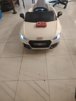 Coche Batería Audi TT RS Niños Sin Uso