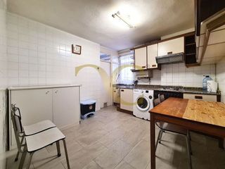 Piso en venta en Milán - Pumarín - Teatinos en Oviedo