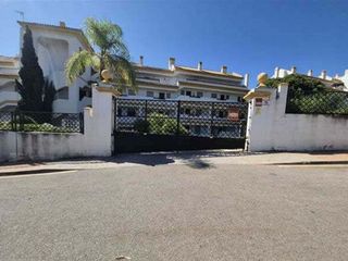 Garaje en venta en Calahonda en Mijas