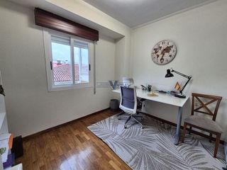 Piso en venta en Residencia en Ourense