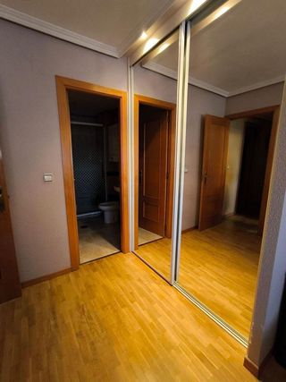 Piso en venta en Juan de la Cierva en Getafe