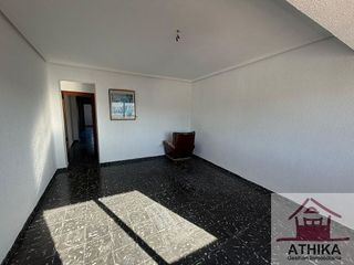 Piso en venta en Centro Ciudad en Manises