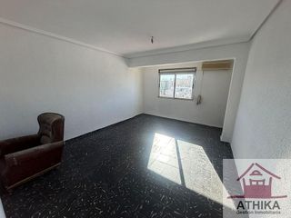 Piso en venta en Centro Ciudad en Manises