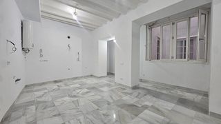 Piso en venta en La Caleta - La Viña en Cádiz