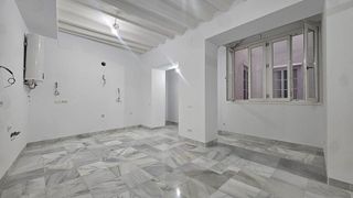 Piso en venta en La Caleta - La Viña en Cádiz