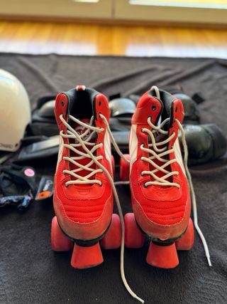 Patines 4 Ruedas y Equipo Protección