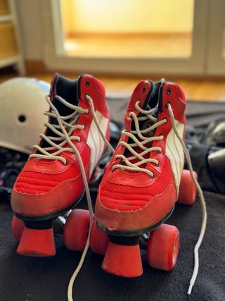 Patines 4 Ruedas y Equipo Protección