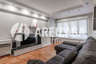 Piso en venta en Amara - Berri en San Sebastián-Donostia