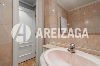 Piso en venta en Amara - Berri en San Sebastián-Donostia