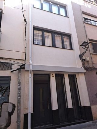 Casa adosada en venta en Zona Poble en Benicarló