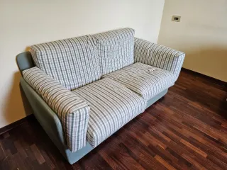 Divano letto tessuto