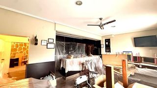 Chalet en venta en San Francisco en Ourense