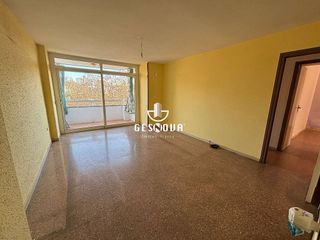 Piso en venta en Can Serra en Hospitalet de Llobregat, L´