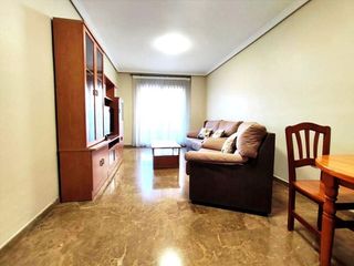 Piso en venta en Santa Cruz - Industria - Polígono Campollano en Albacete