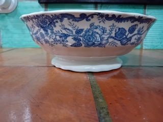 Fuente La Cartuja Azul y Blanca